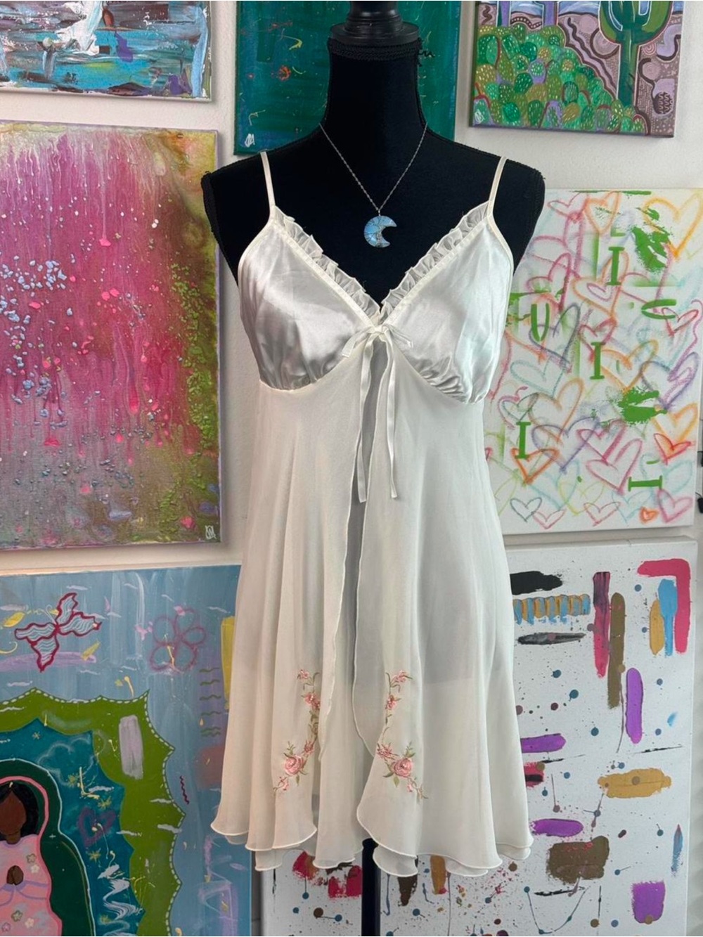 Secret Treasures Ivory Floral-Embroidered Slip Chemise